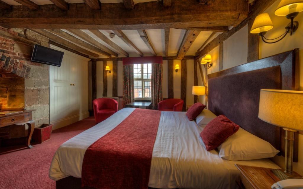 Dog & Partridge By Chef & Brewer Collection Hotel Tutbury Room photo