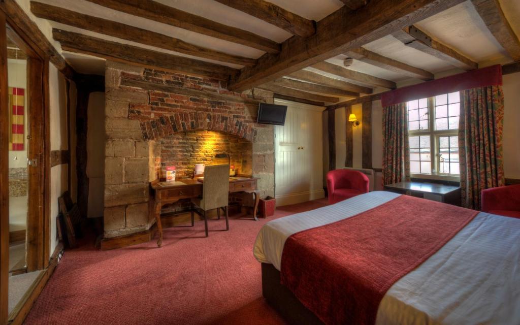 Dog & Partridge By Chef & Brewer Collection Hotel Tutbury Room photo