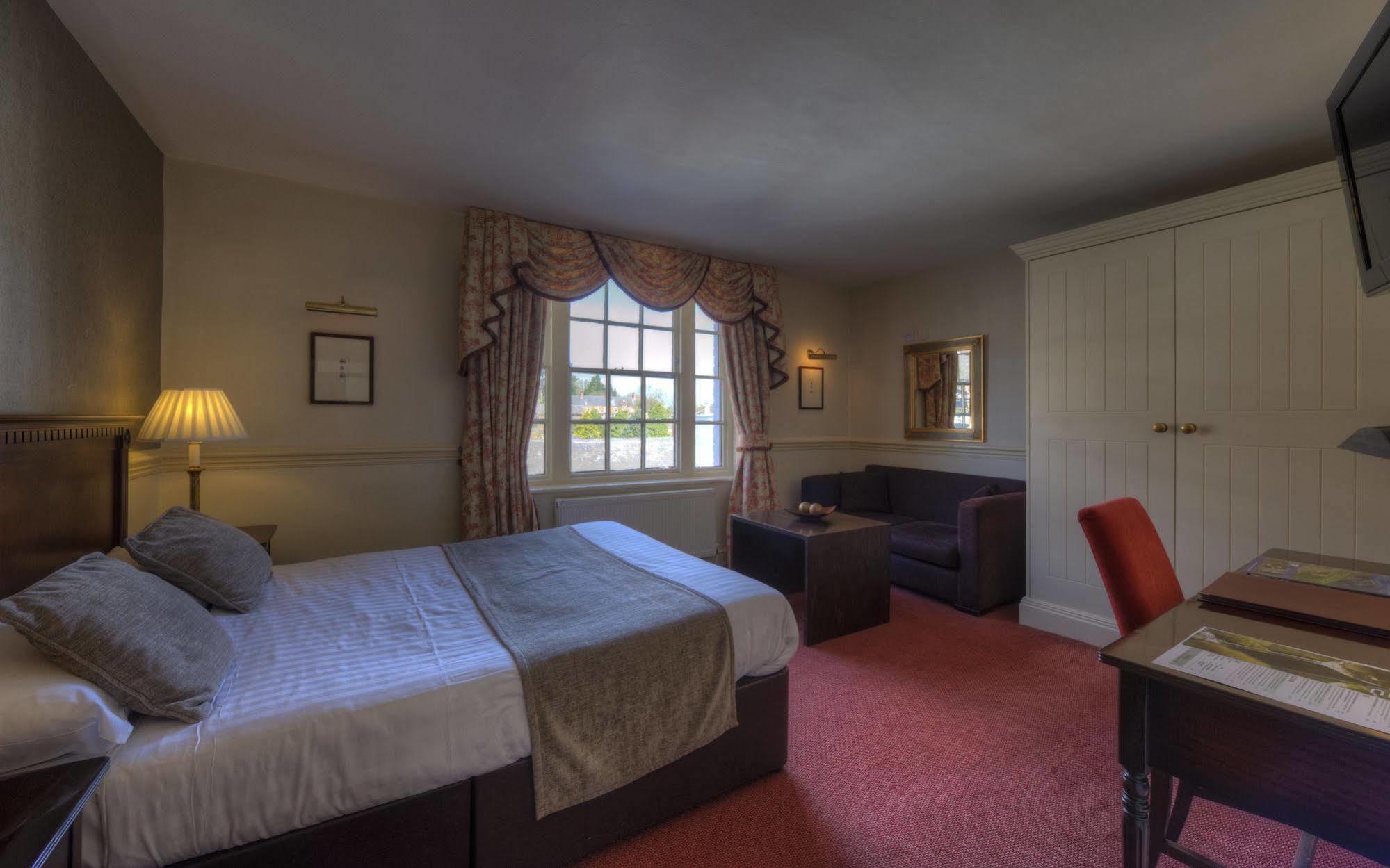 Dog & Partridge By Chef & Brewer Collection Hotel Tutbury Exterior photo